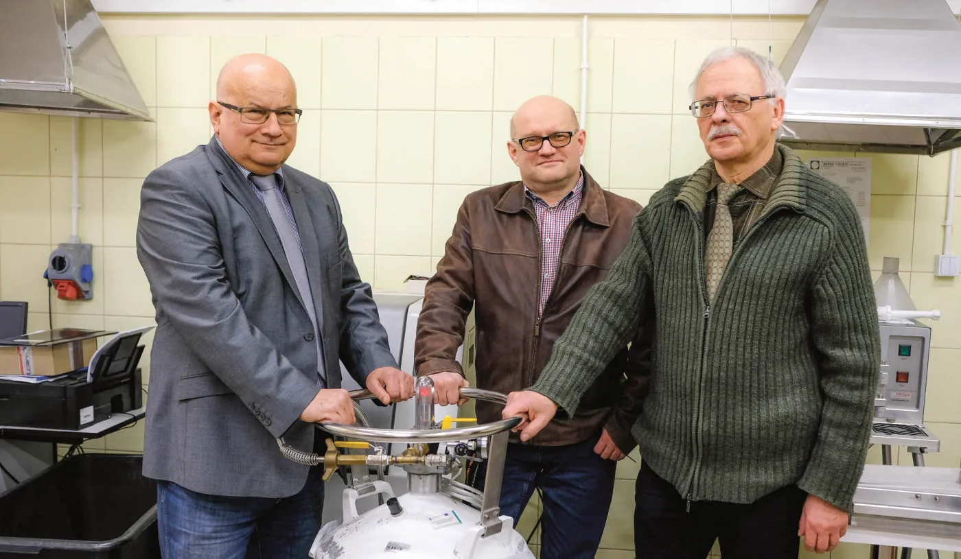 Mocarstwo na baterie