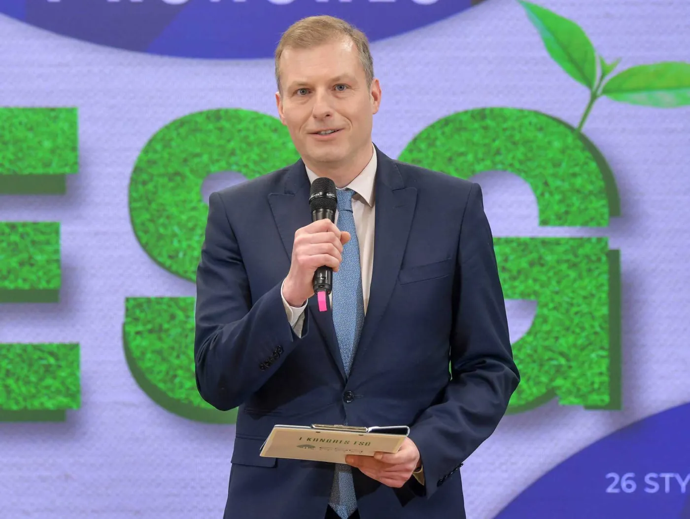 Świat musi odejść od gospodarki „kup, zużyj, wyrzuć”