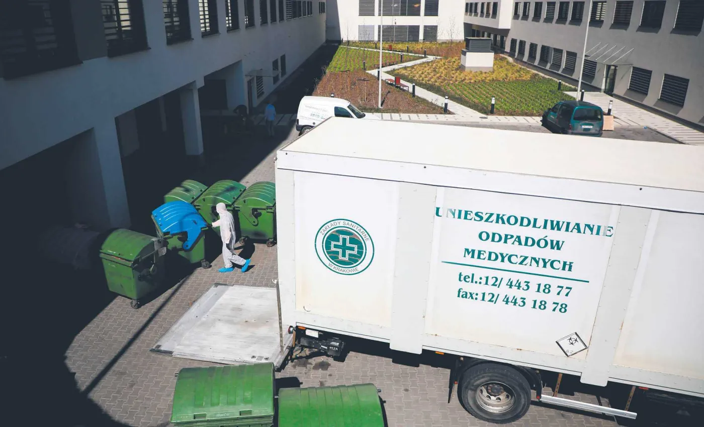 Pacjent wychodzi, odpady zostają