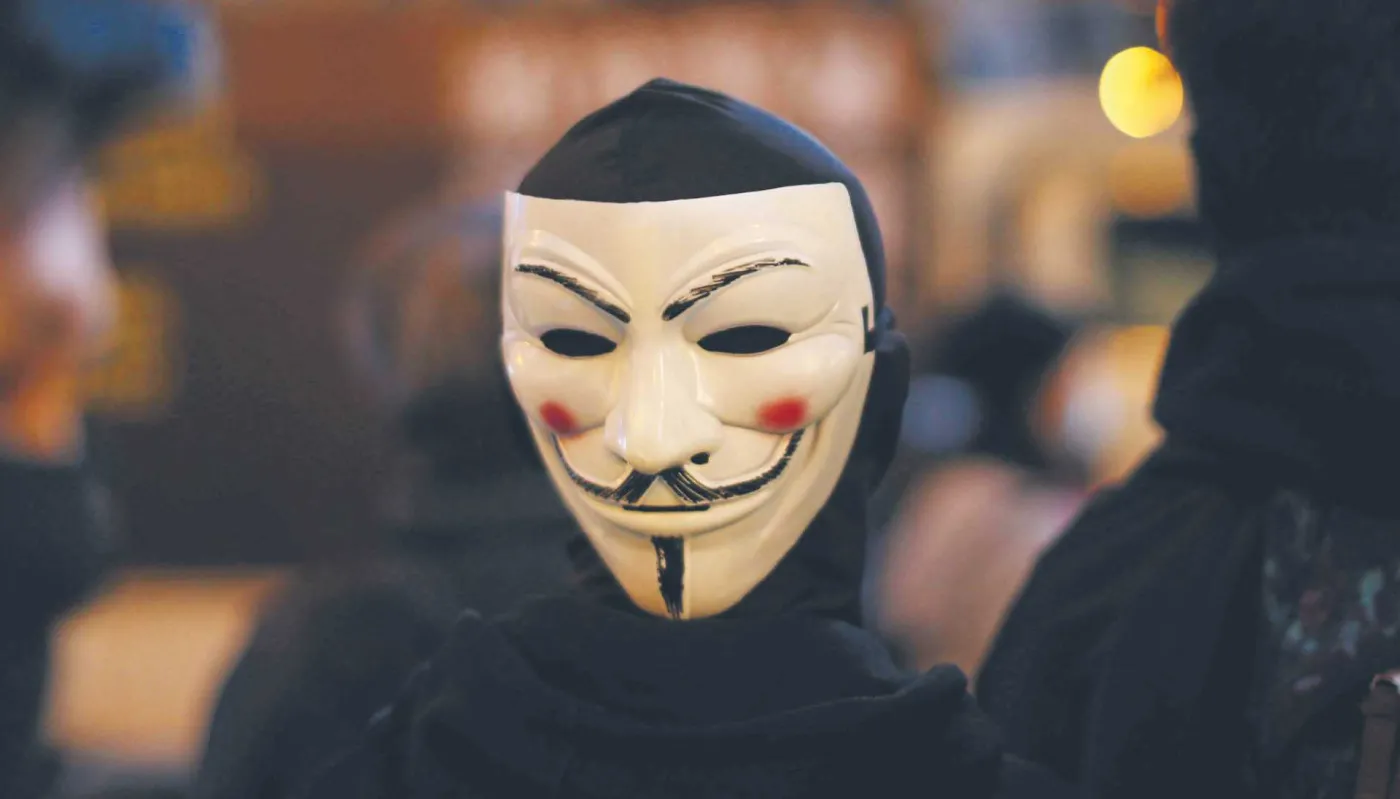 Wojna w mediach i cyberprzestrzeni