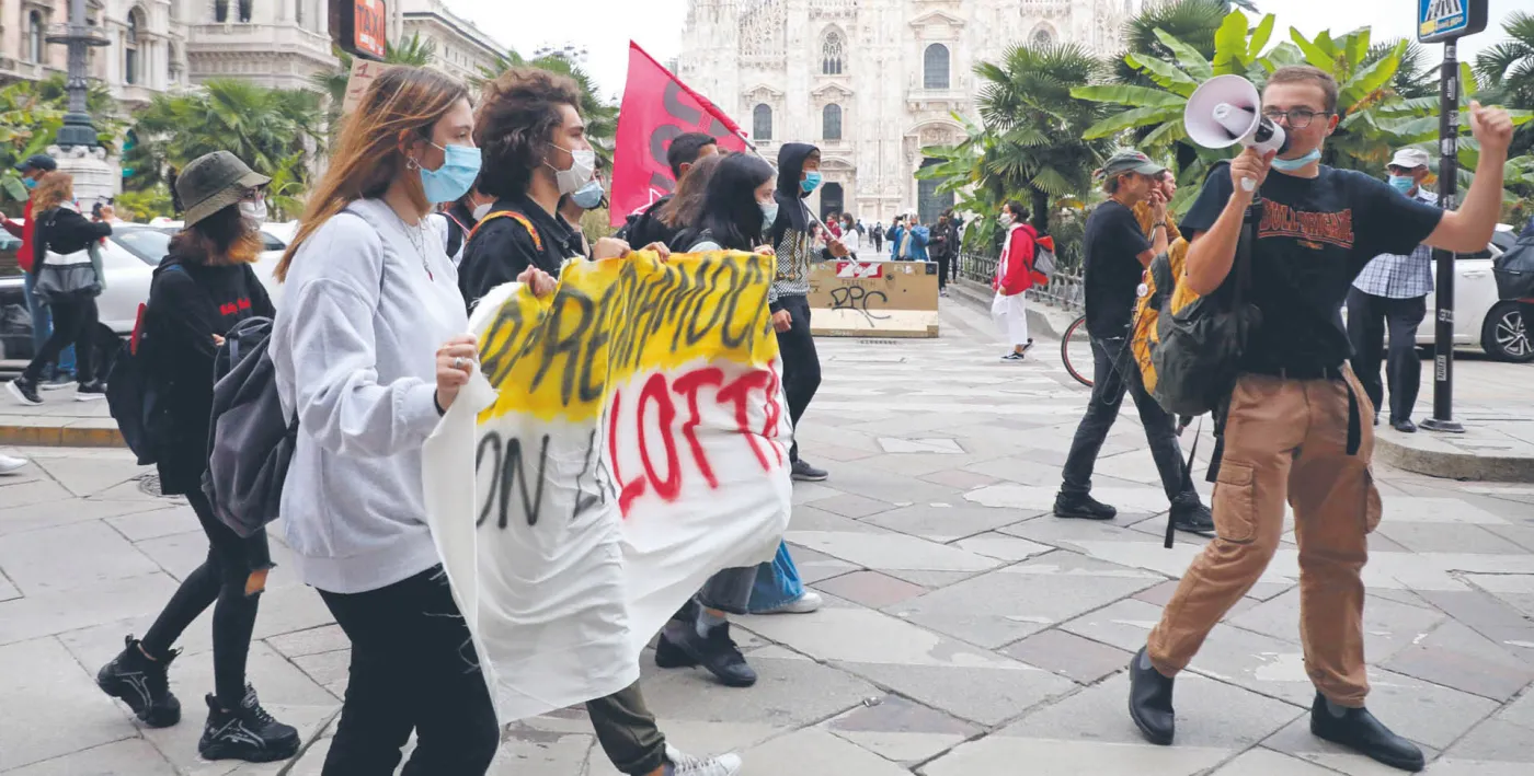 Na razie udaje się odpierać wirusa
