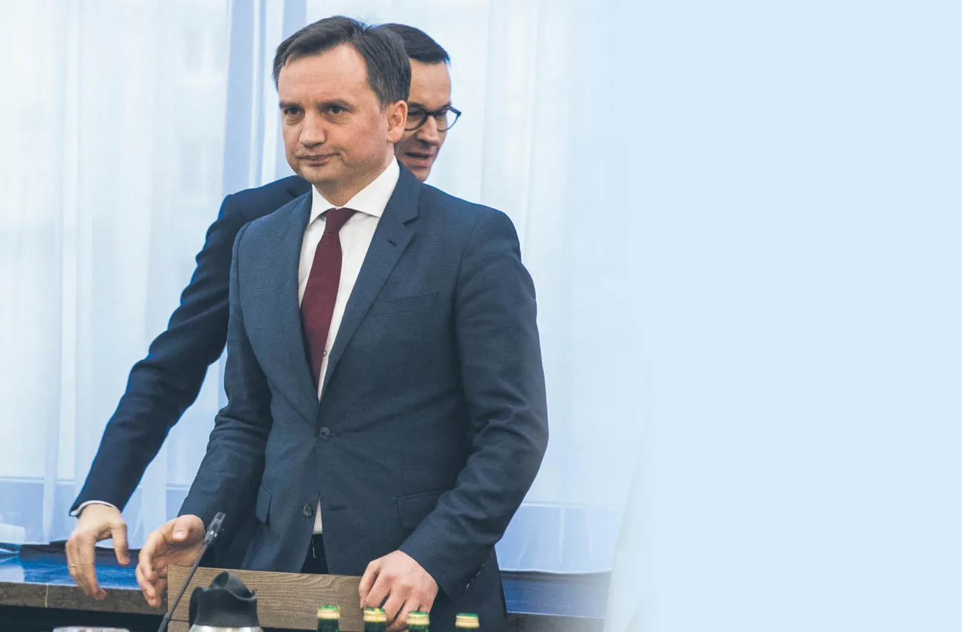 Dyscyplinowanie czy zamykanie ust?