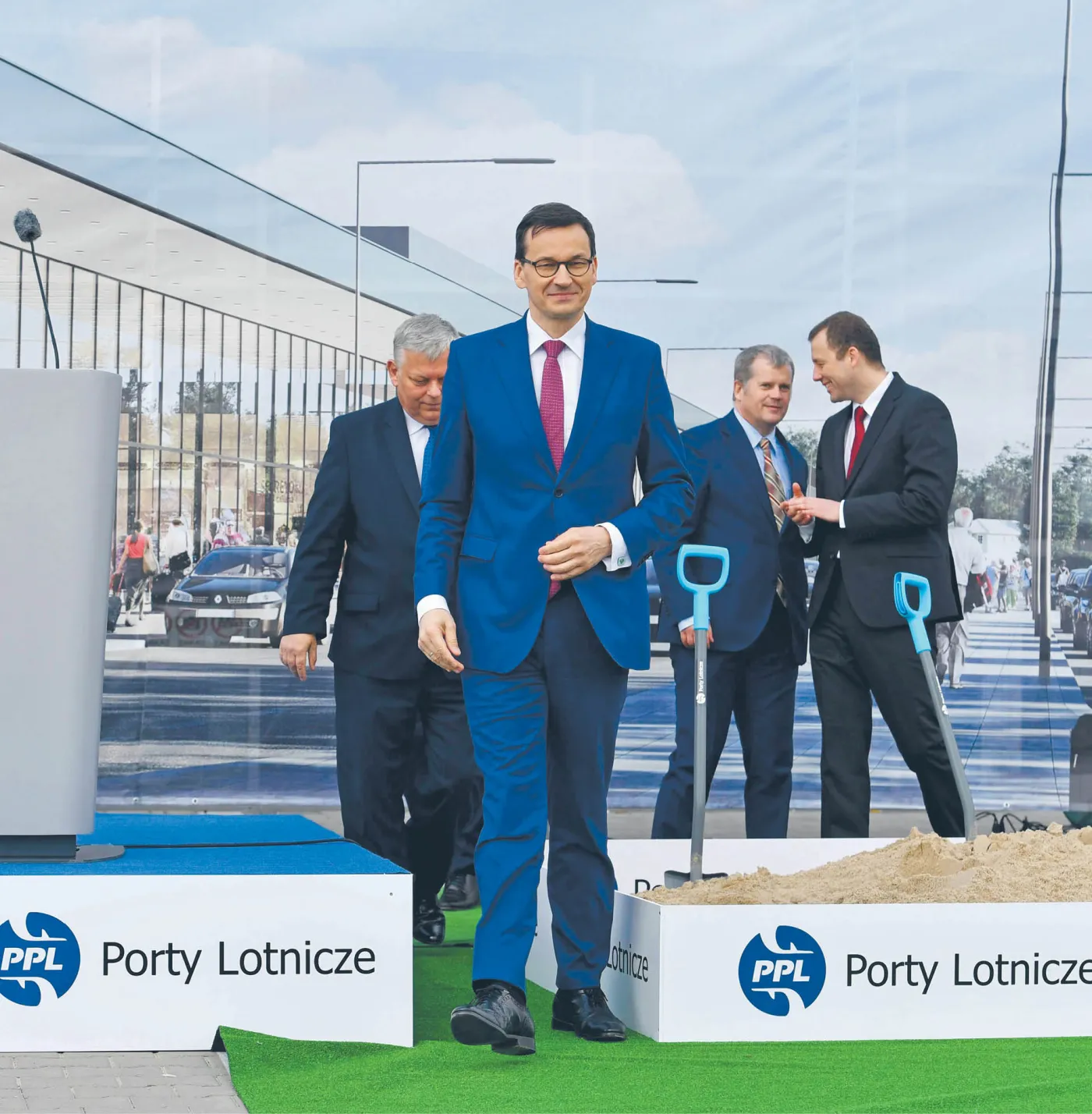 Miliony na Radom. Co z Modlinem?