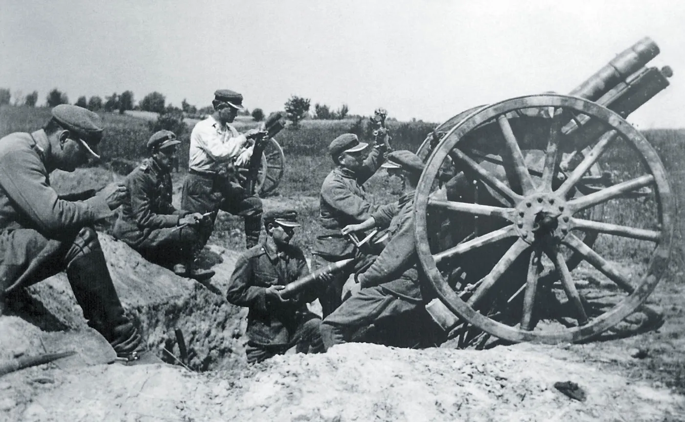 Polska artyleria na przedpolach Warszawy w czasie wojny polsko-bolszewickiej, 1920 r.