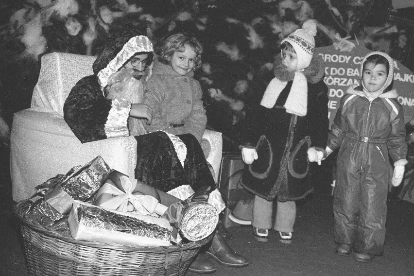 Mikołaj w Hali Mirowskiej w Warszawie (1979 rok)