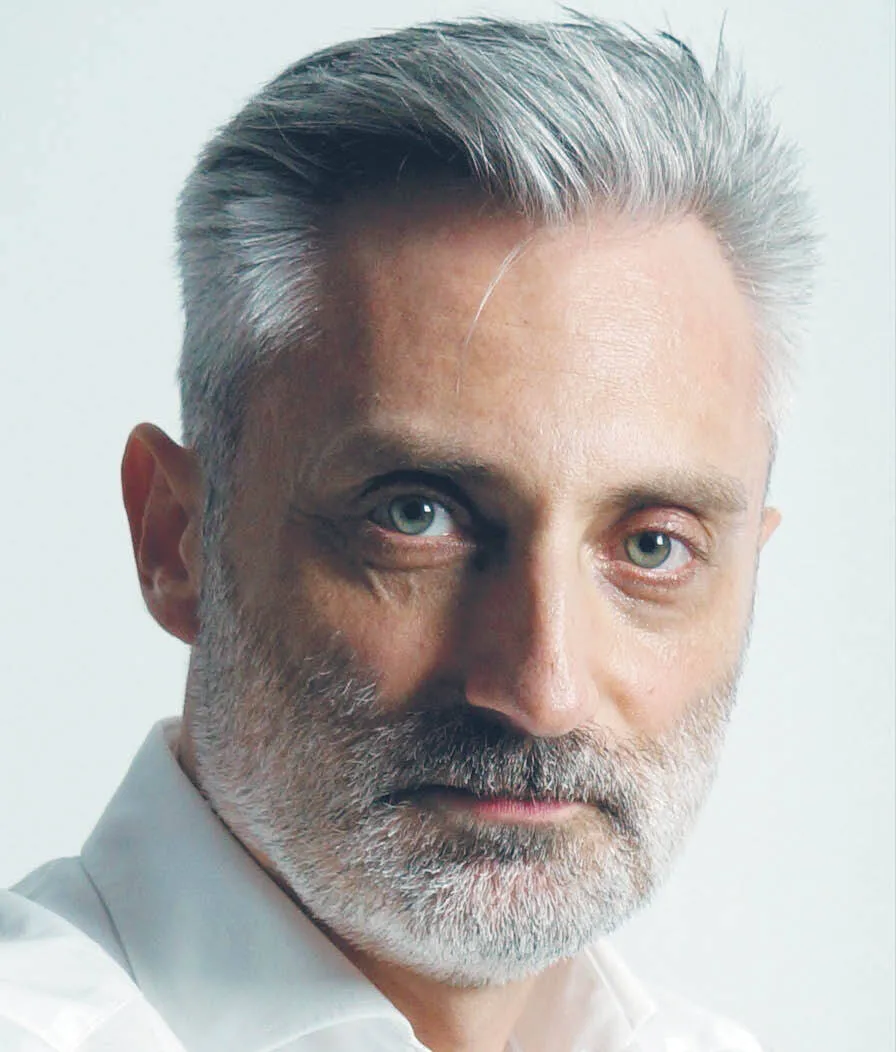 dr Piotr Ostrowski nowy przewodnicz