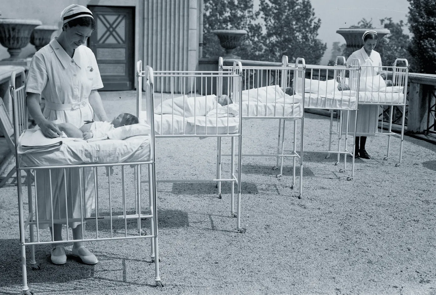Klinika Położnicza i Chorób Kobiecych Uniwersytetu Jagiellońskiego w Krakowie, maj 1936 r.