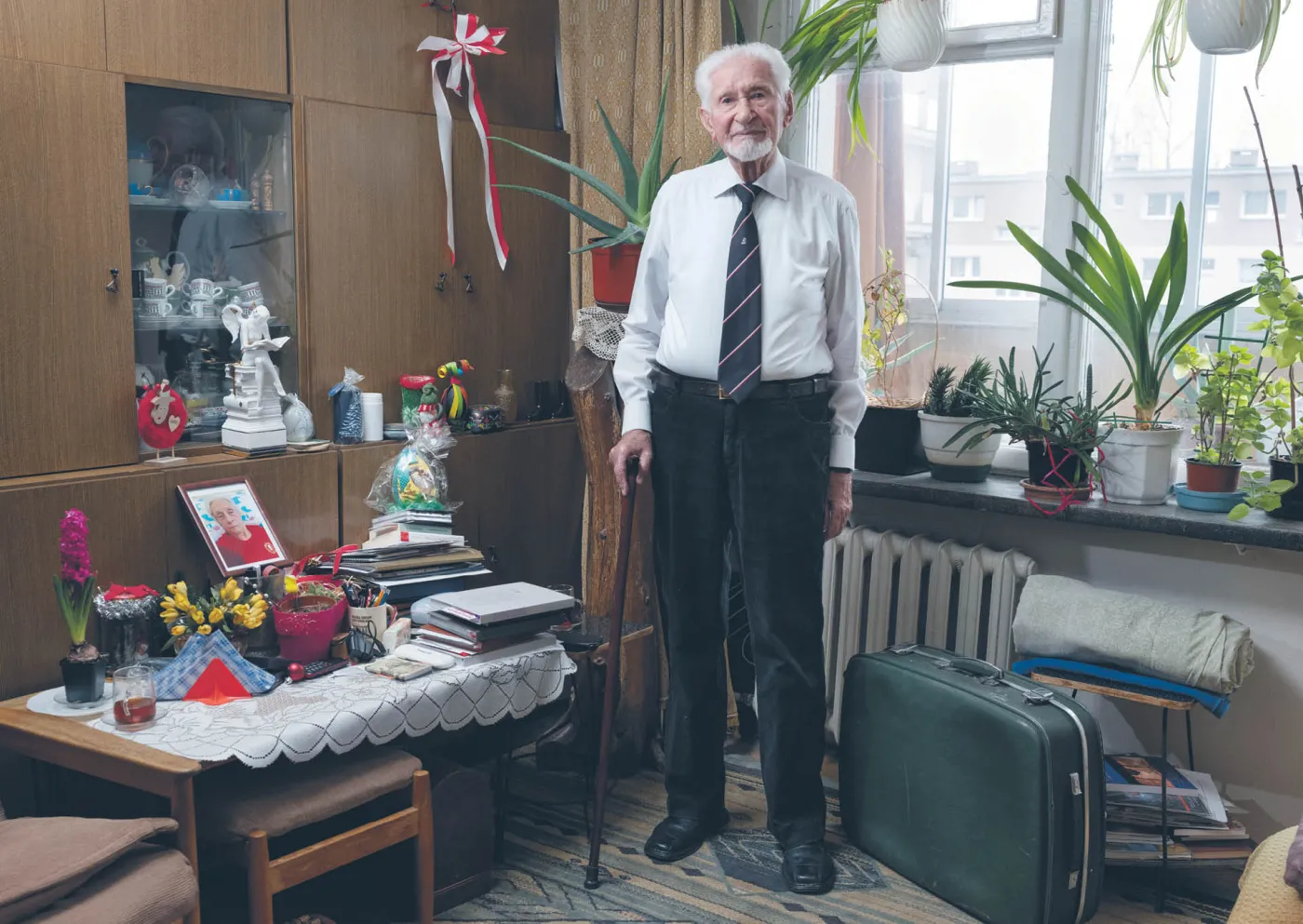 Leszek Żukowski żołnierz Armii Krajowej i Szarych Szeregów, uczestnik Powstania Warszawskiego, więzień obozów koncentracyjnych, major Wojska Polskiego w stanie spoczynku. Inżynier, nauczyciel akademicki. W latach 2013–2020 prezes Światowego Związku Żołnierzy Armii Krajowej
