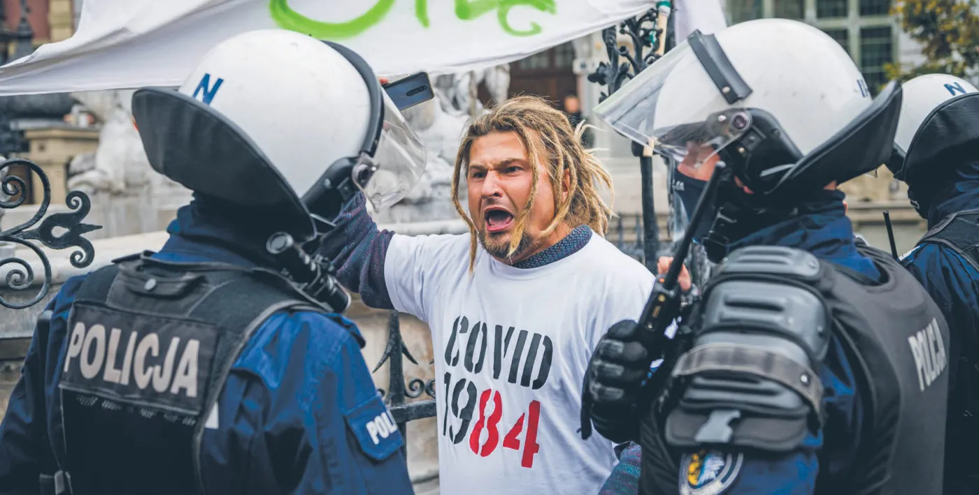 Żeby zaszczepić, trzeba przekonać. Tylko jak?