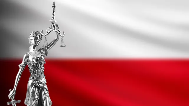 Ponad połowa Polaków nie ufa Trybunałowi Konstytucyjnemu