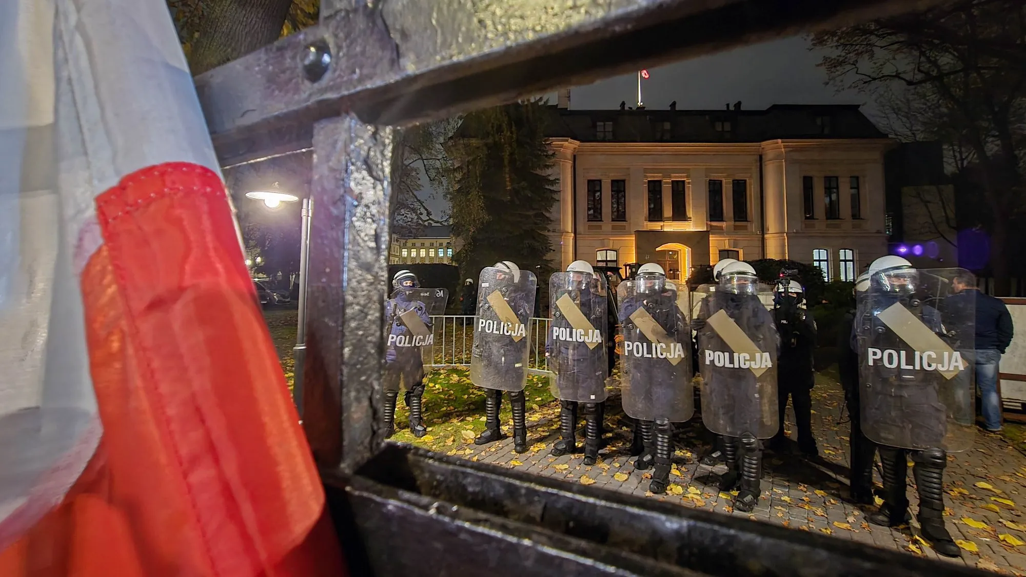 Kryzys w TK. Prezydent: na dziś zwołuję pilne konsultacje z udziałem przedstawicieli sił parlamentarnych