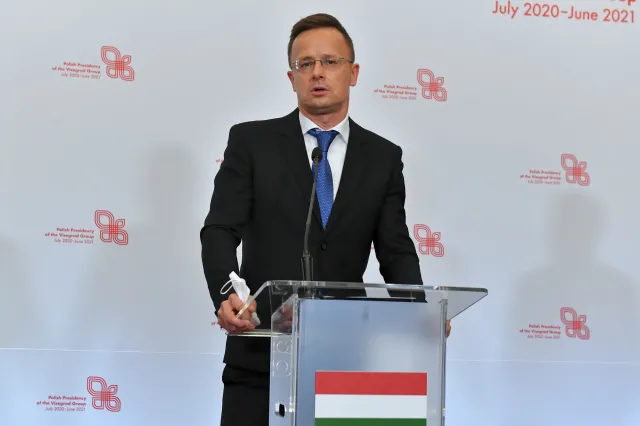 Szijjártó: Nie postrzegamy Rosji jako zagrożenia [WYWIAD]