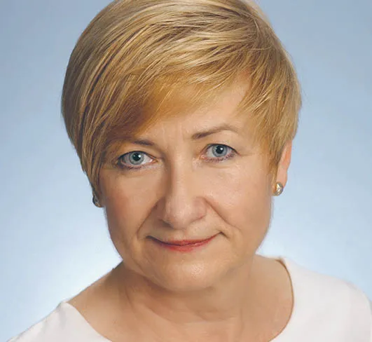 Prof. dr hab. Ewa Ratajczak, by