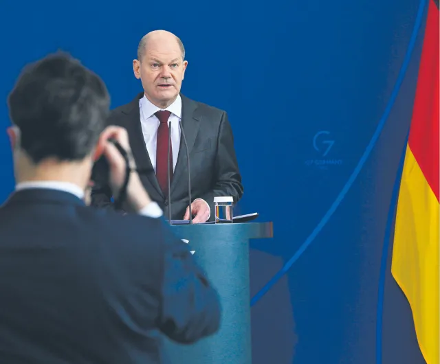 Czekając na „druzgocące sankcje” wobec Rosji