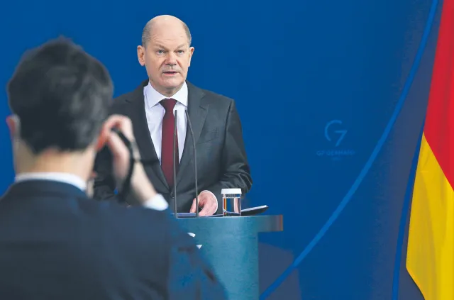 Scholz spotkał się z przewodniczącą PE. Stanowisko Niemiec wobec surowców z Rosji pozostaje niezmienne