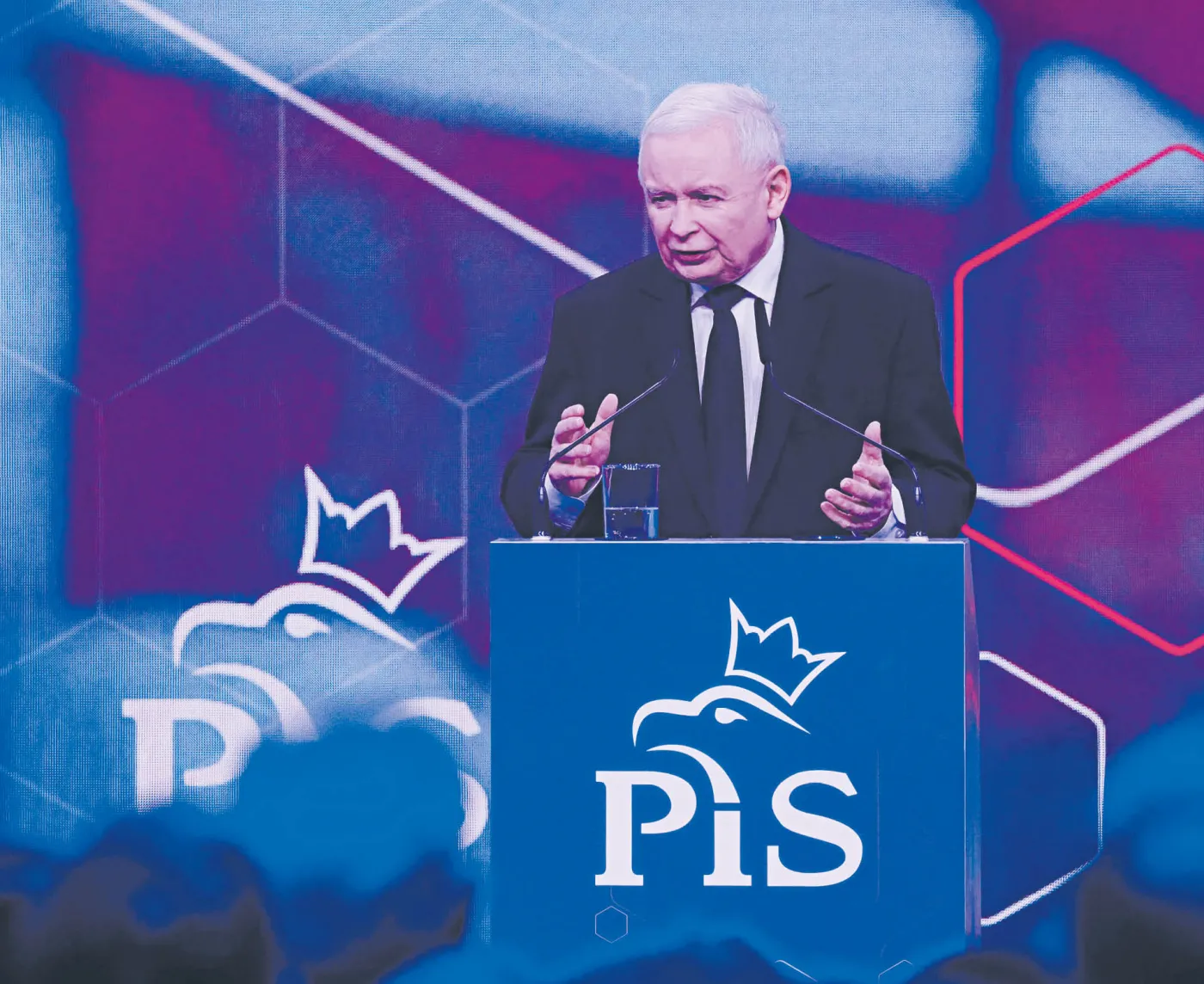 Świadczenie wyborcze plus. PiS dosypuje pieniądze