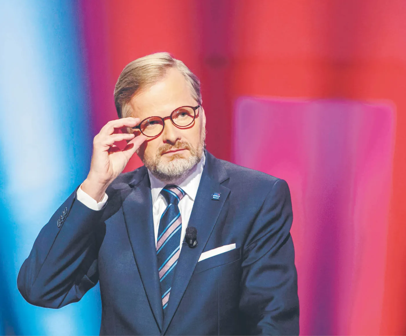 Hakerzy zaatakowali konto premiera Czech. Niebezpieczne posty szybko usunięto
