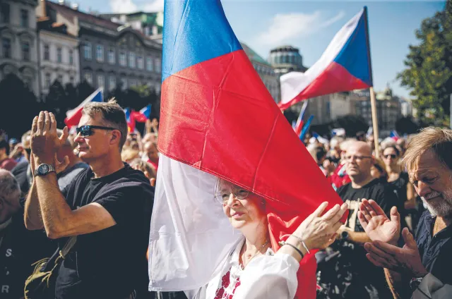 Cała Europa dopłaca do prądu. Jak ograniczyć negatywne skutki wzrostu cen energii?