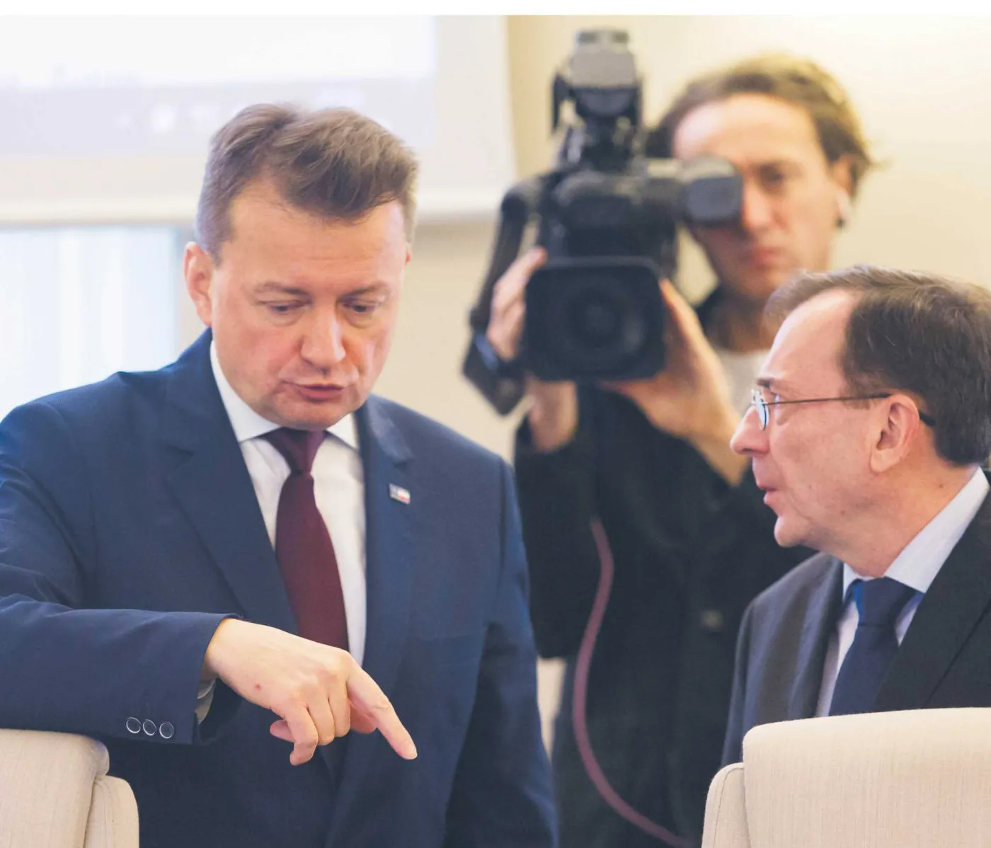 MON chce wiedzieć, kto korzystał z e-maila