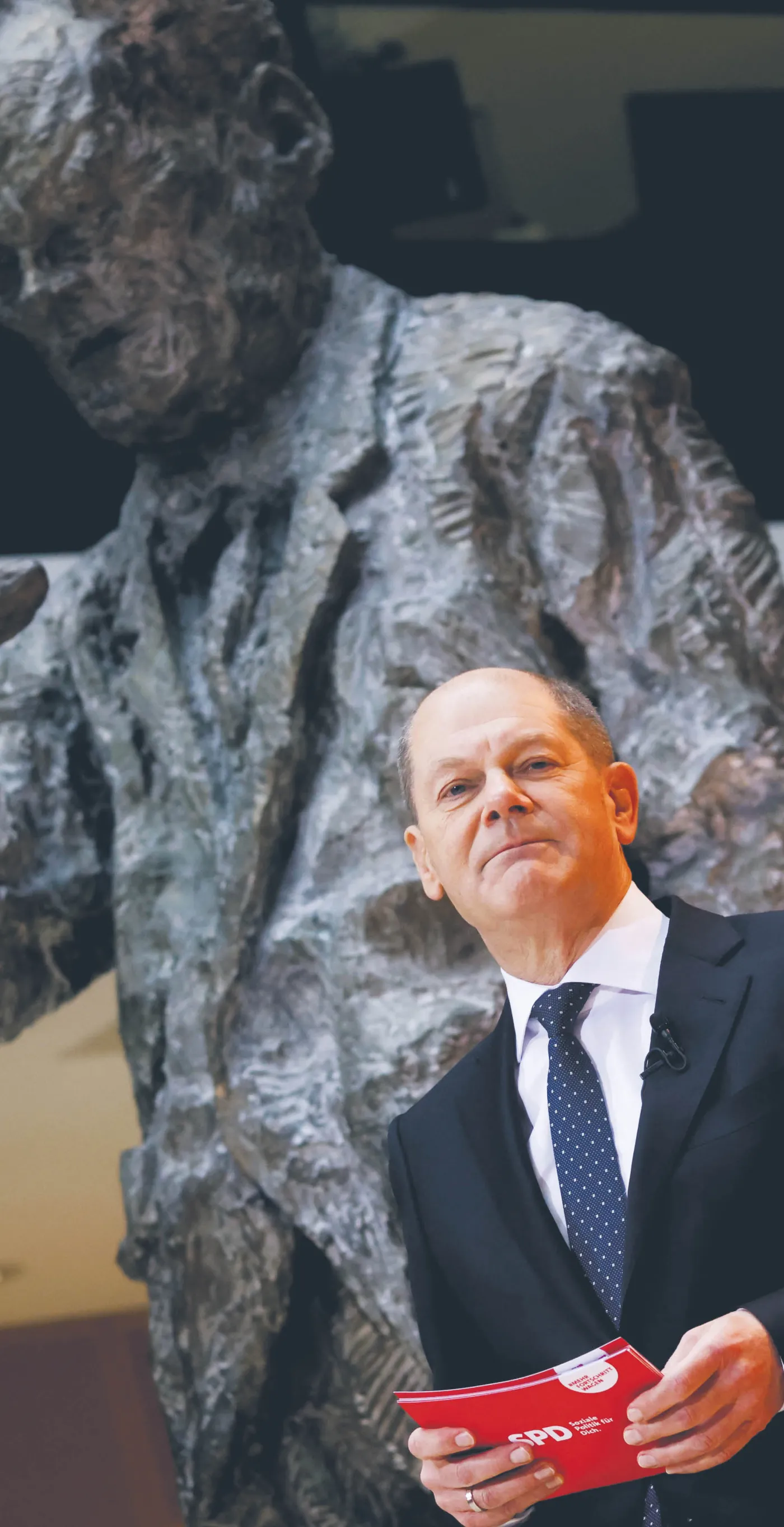 Socjaldemokrata Olaf Scholz jutro przejmie w