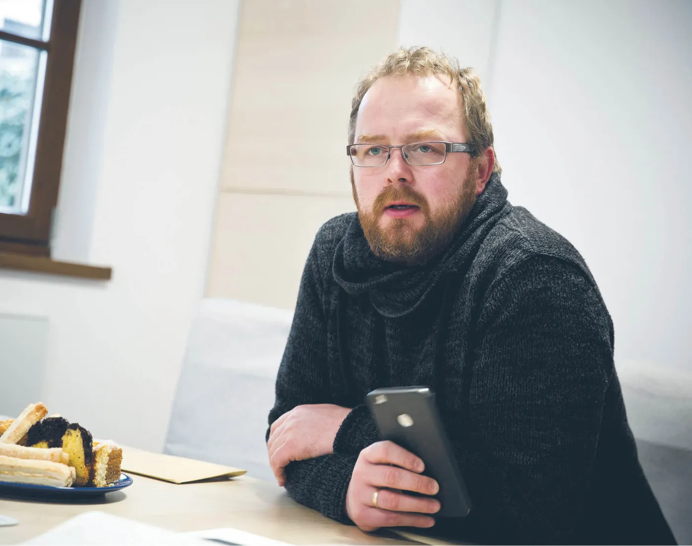 Dr Tomasz Rowiński, dyrektor Środowiskowego Centrum Zdrowia Psychicznego dla dzieci i młodzieży, zastępca dyrektora Instytutu Psychologii UKSW