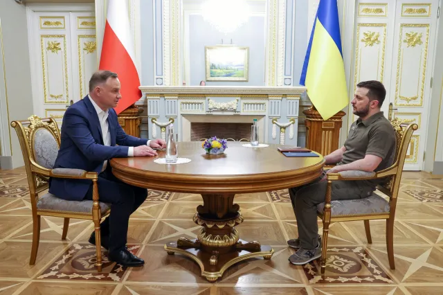 Zełenski w rozmowie z Dudą: Nasza granica powinna jednoczyć