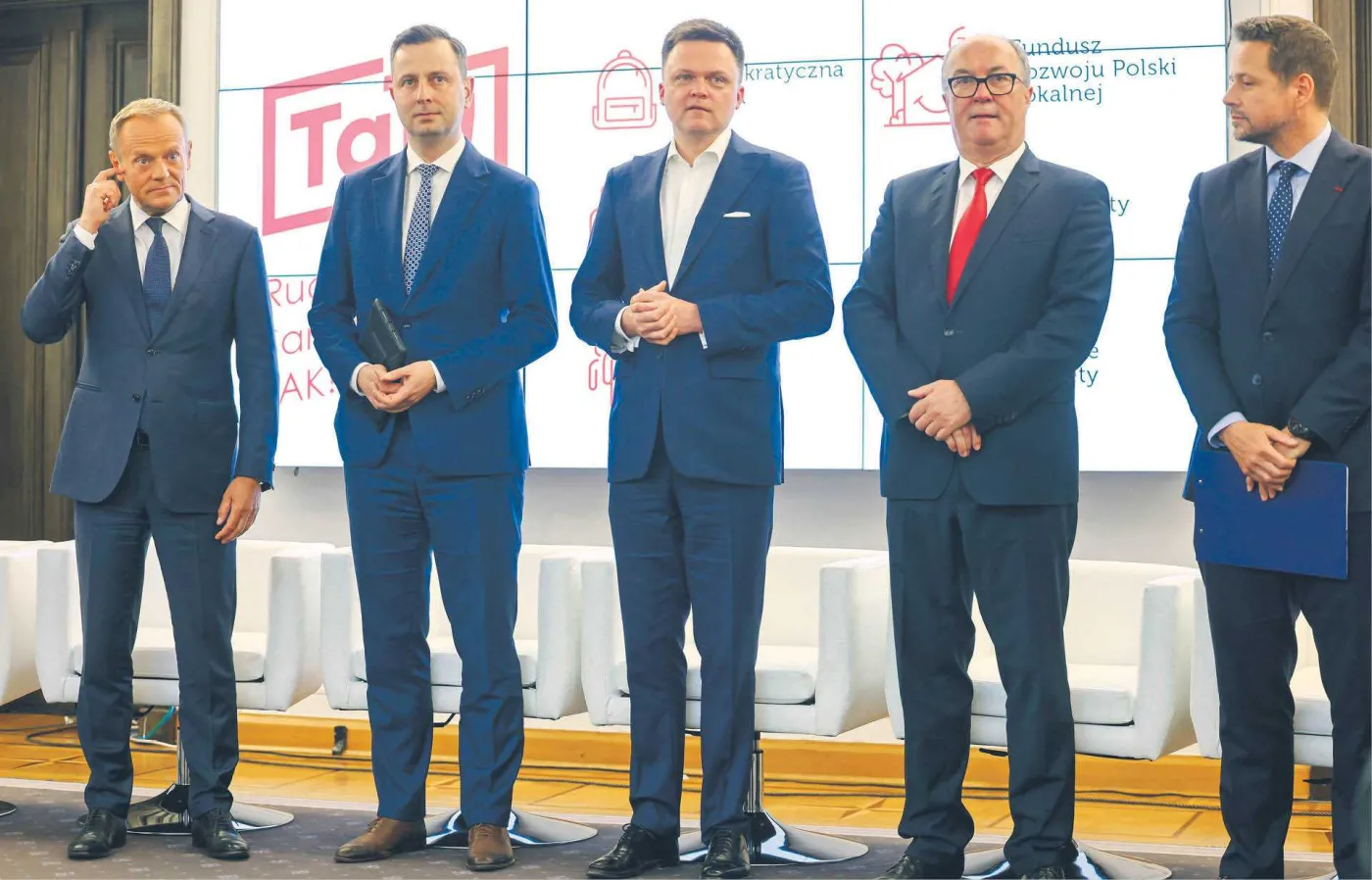Opozycyjne trzy plus jeden