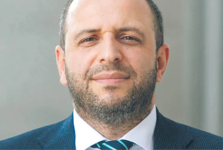 Rustem Umierow, ukrai