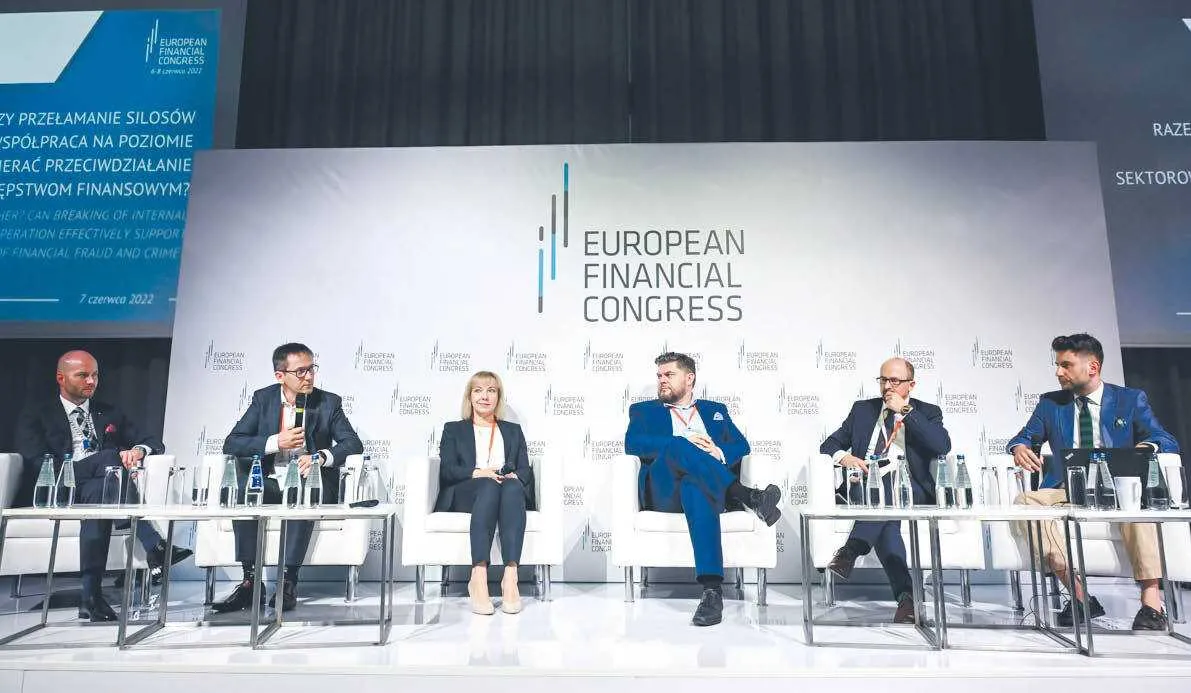 Współpraca najskuteczniejsza na oszustwa