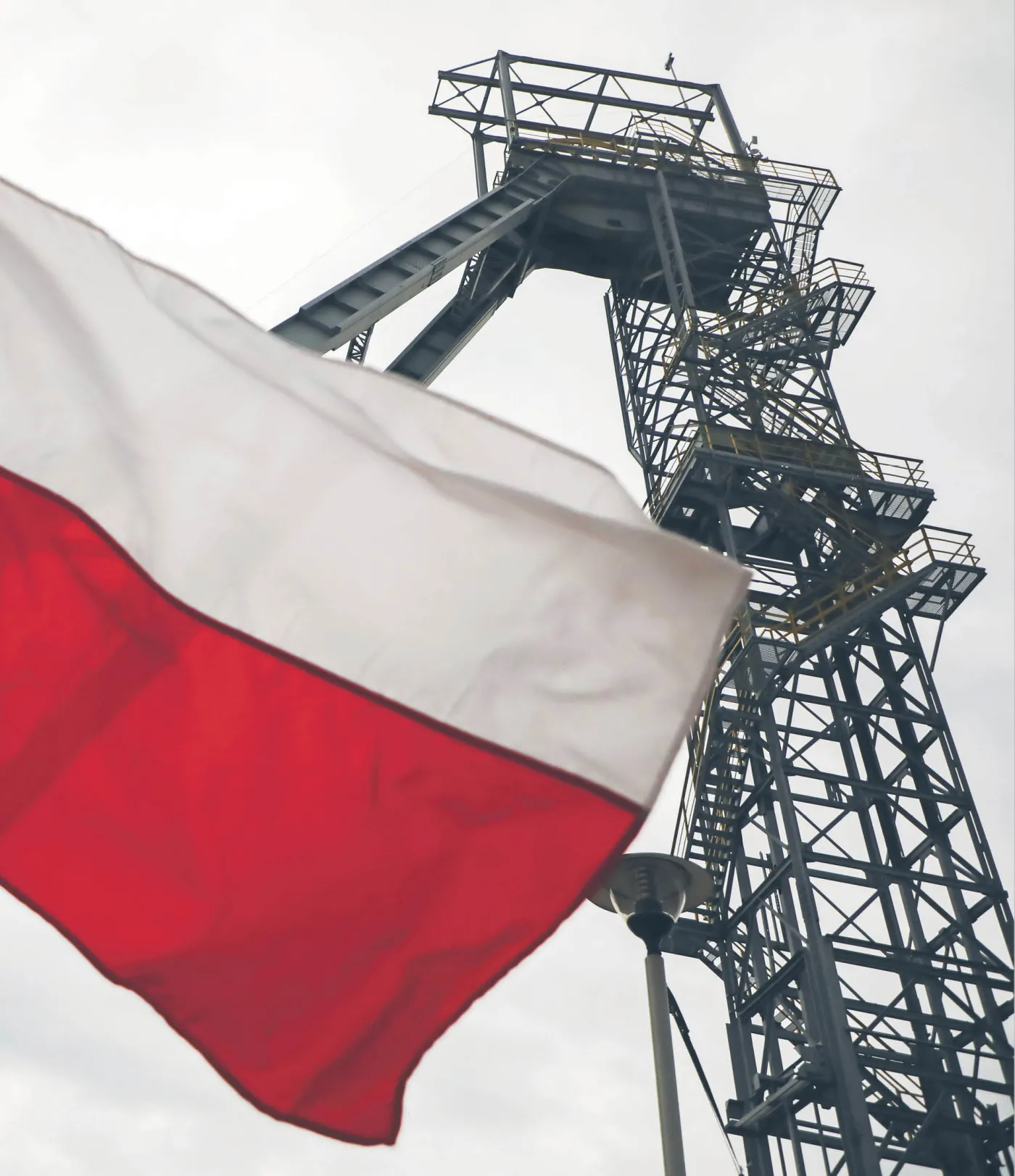 Nadal próbujemy zatrzymać rozpędzony pociąg