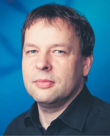 dr inż. Jarosław Protasiewicz, dyrektor Ośrodka Przetwarzania Informacji - Państwowego Instytutu Badawczego