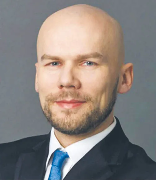 dr Błażej Kuźniacki, radca prawny, adiunkt na Uczelni Łazarskiego i starszy badacz naukowy na Uniwersytecie w Amsterdamie