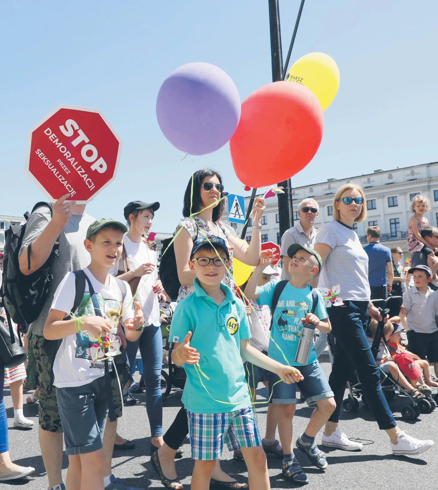 Zajęcia dodatkowe w szkołach wciąż budzą niepokój