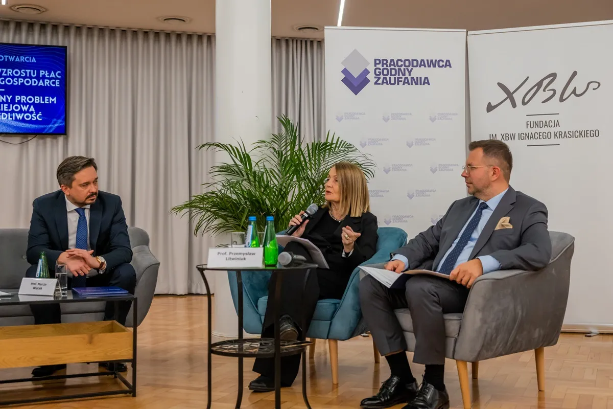 Debata Pracodawcy Godnego Zaufania: Wzrost wynagrodzeń tak, ale w powiązaniu z rozwojem gospodarki