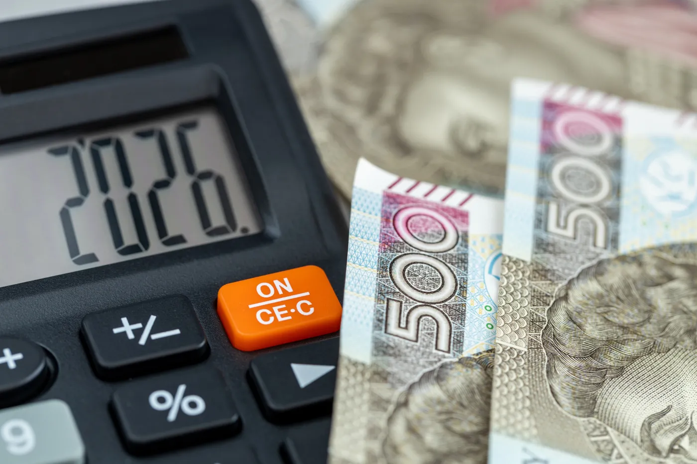 pieniądze, gotówka, płaca minimalna 2026, płaca minimalna, minimalne wynagrodzenie, złoty, złotówki