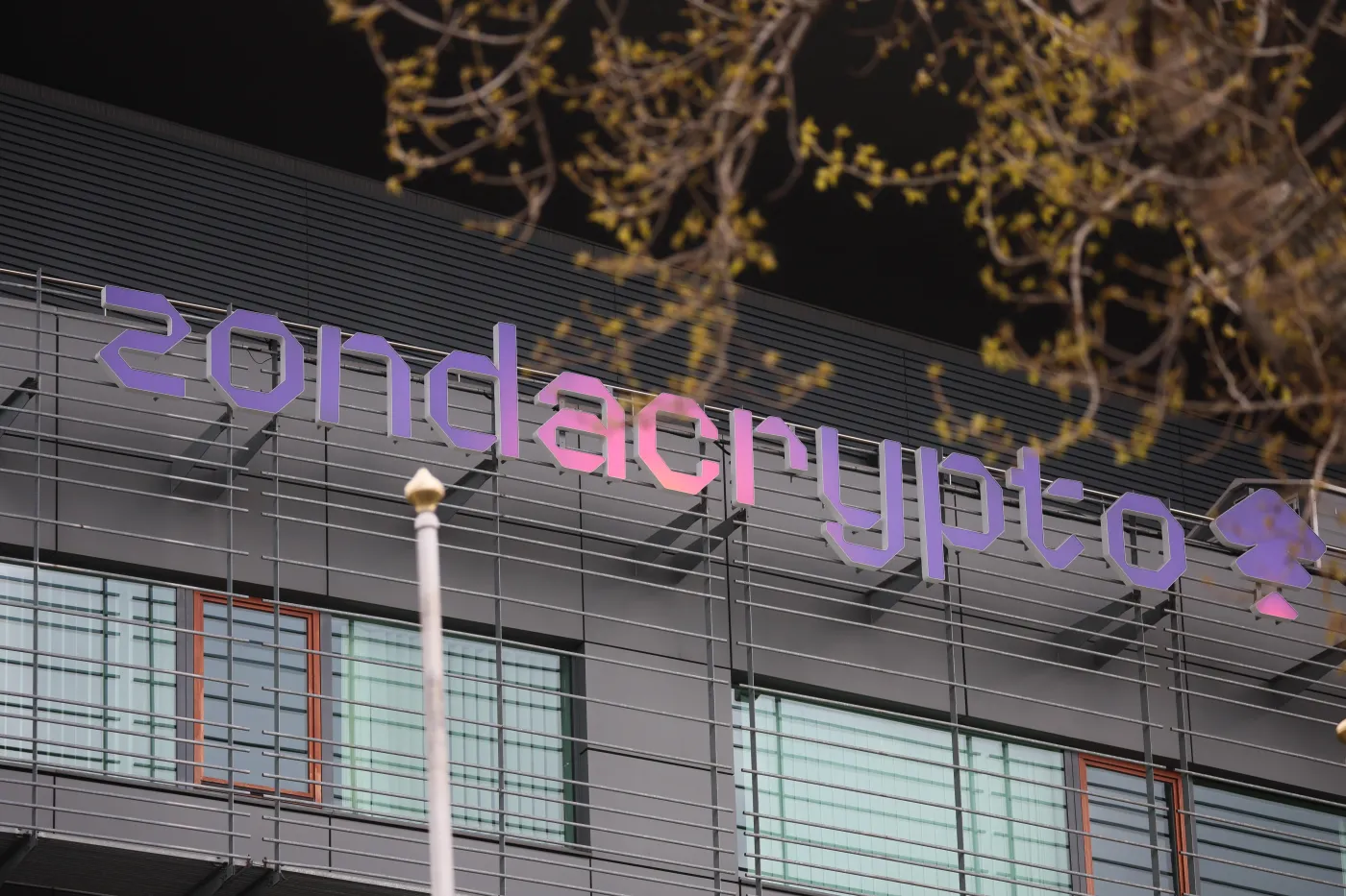 Nagłe rezygnacje w Zondacrypto. Inwestorzy zostają na lodzie