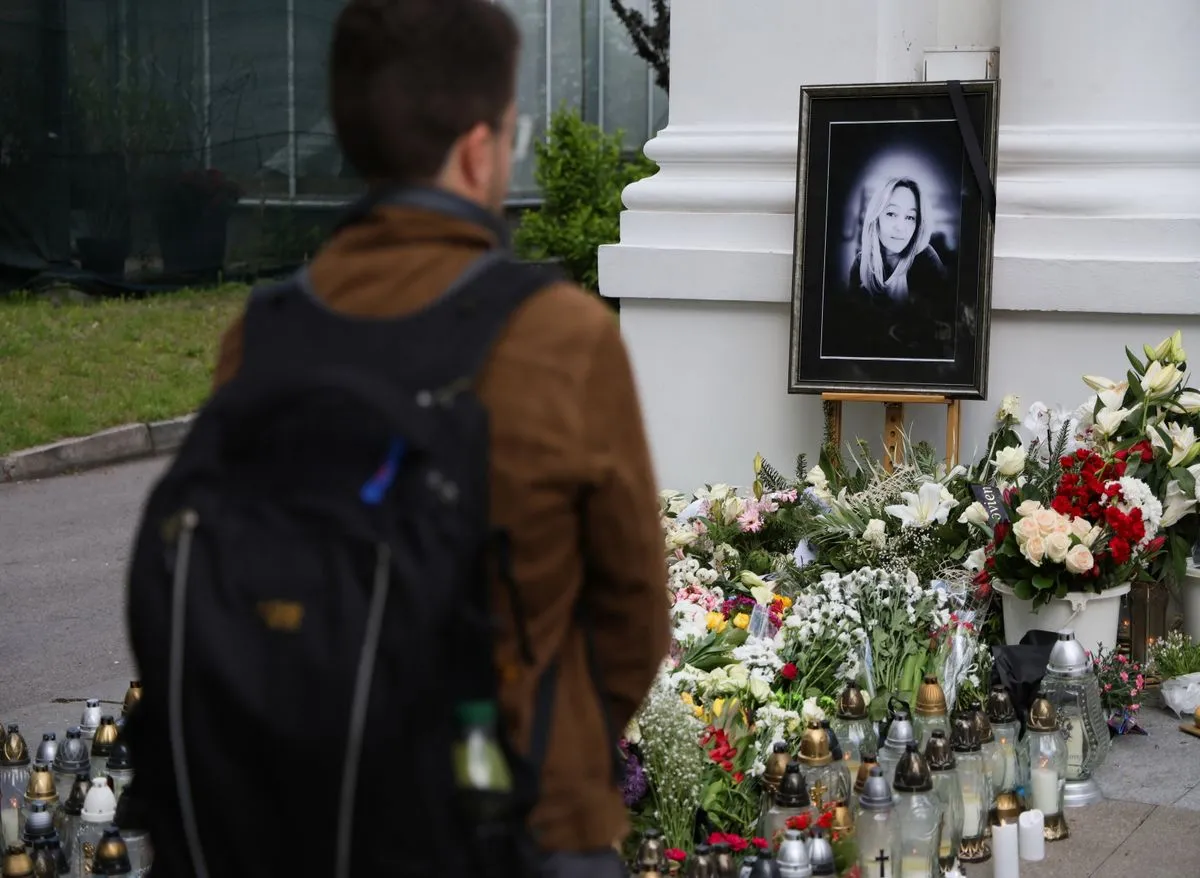 Zbrodnia na UW. Premier nagradza rannego strażnika i oficera SOP oraz przyznaje renty dla dzieci ofiary