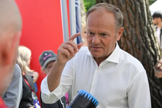 Koalicja 15 października leczy rany. Nowe otwarcie inaczej widzi lewica, KO i Szymon Hołownia