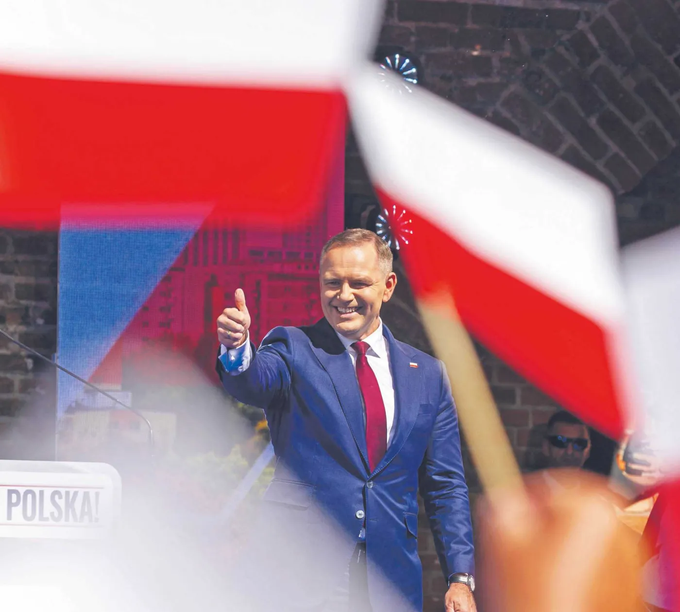 Nie chcemy nakręcać emocji