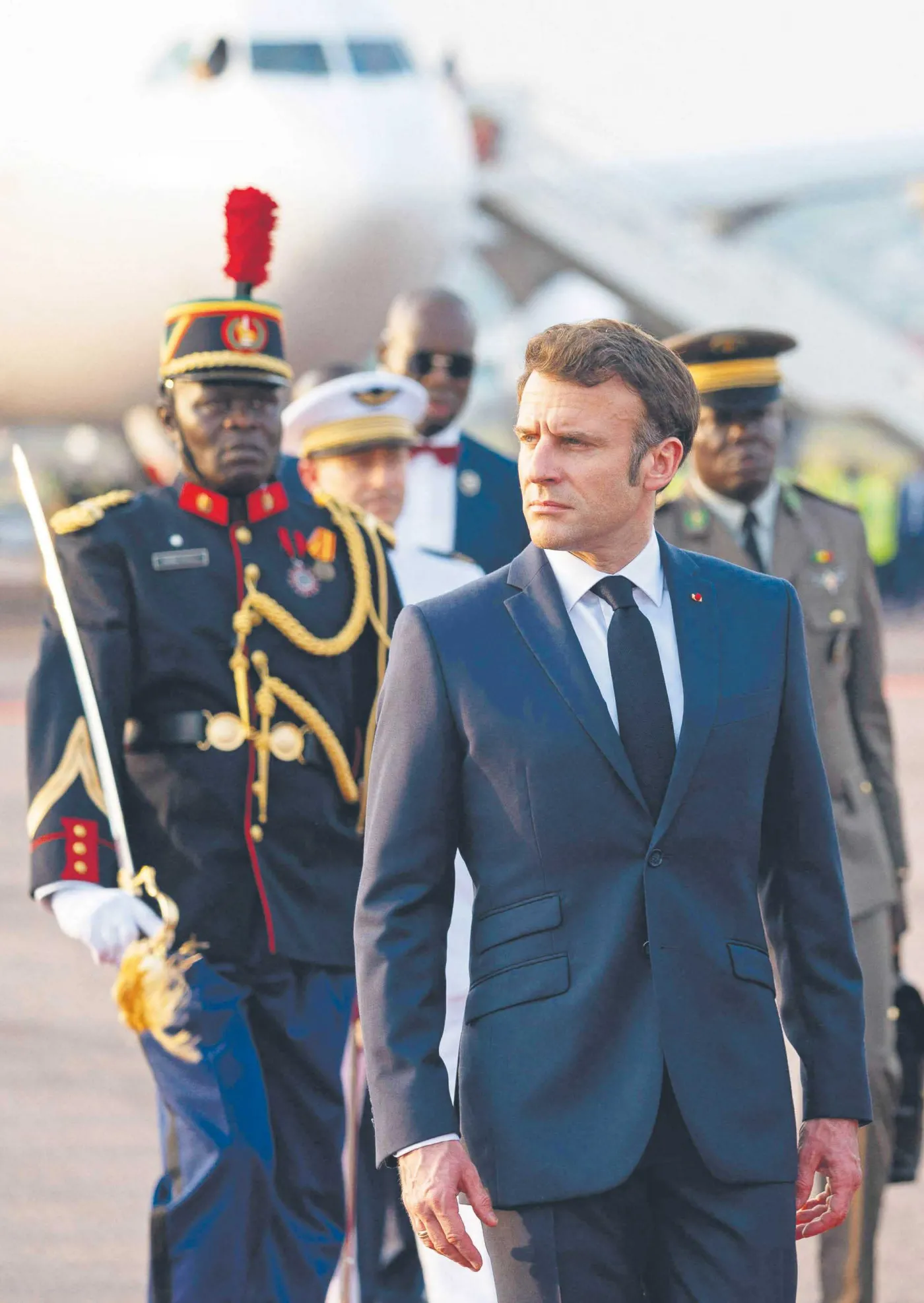 Francja odpływa z Afryki po cichu