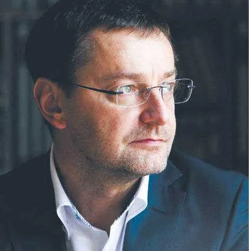 Janusz Jankowiak g