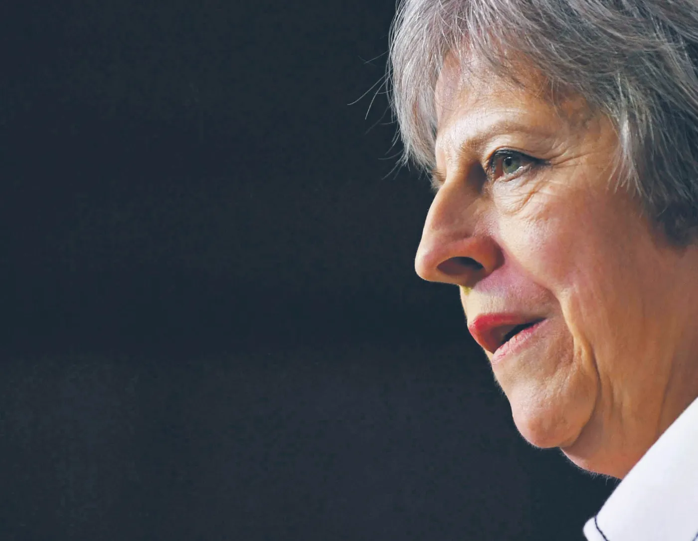 Trudne kompromisy Theresy May