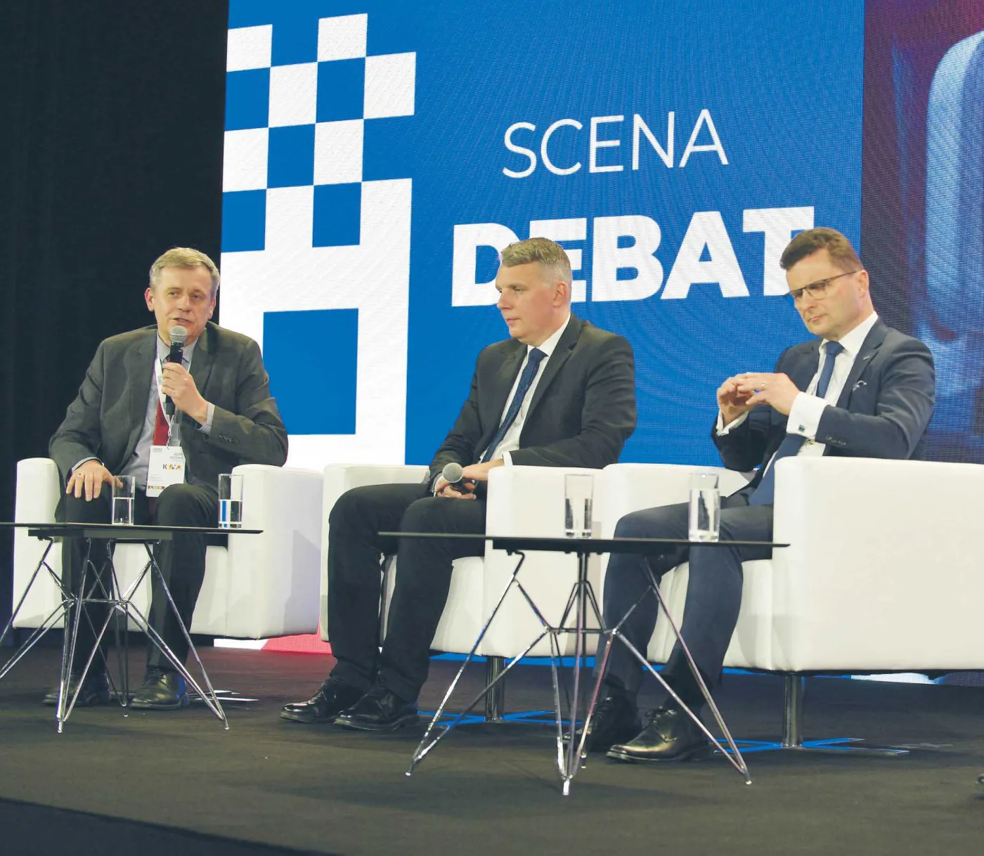 Stabilne źródło prądu na miarę potrzeb