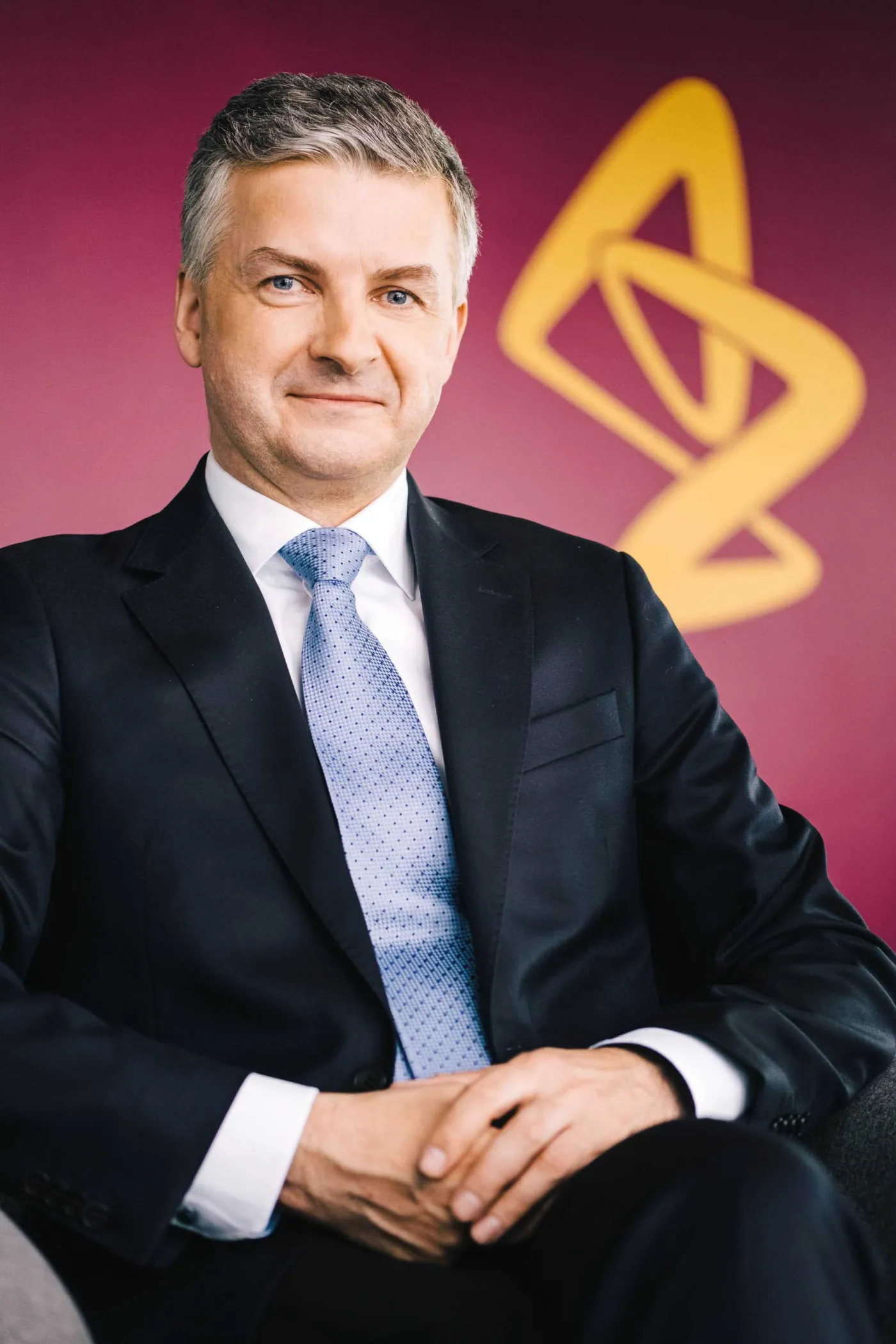 wiktor-janicki-prezes-zarzadu-astrazeneca-pharma-poland-37326387.jpg