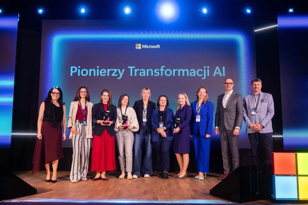 Grupa ORLEN, Bank Pekao S.A. i Fundacja Zwolnieni z Teorii nagrodzone za pionierską transformację AI