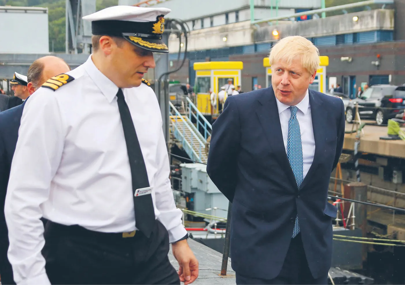Boris Johnson grozi twardym rozwodem, aby zmiękczyć Europę