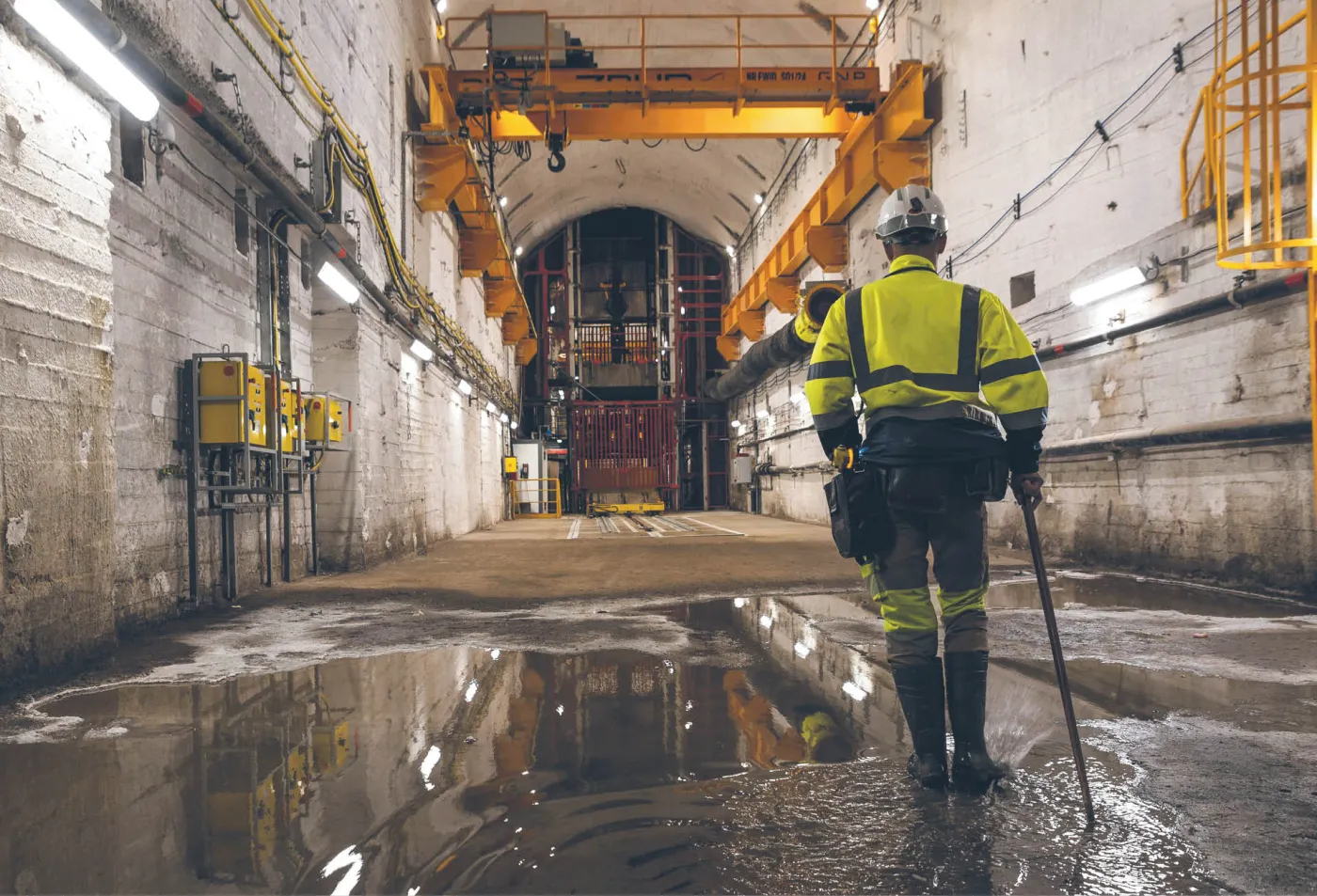 Przemysł na postoju. Pracuje, kto jeszcze może