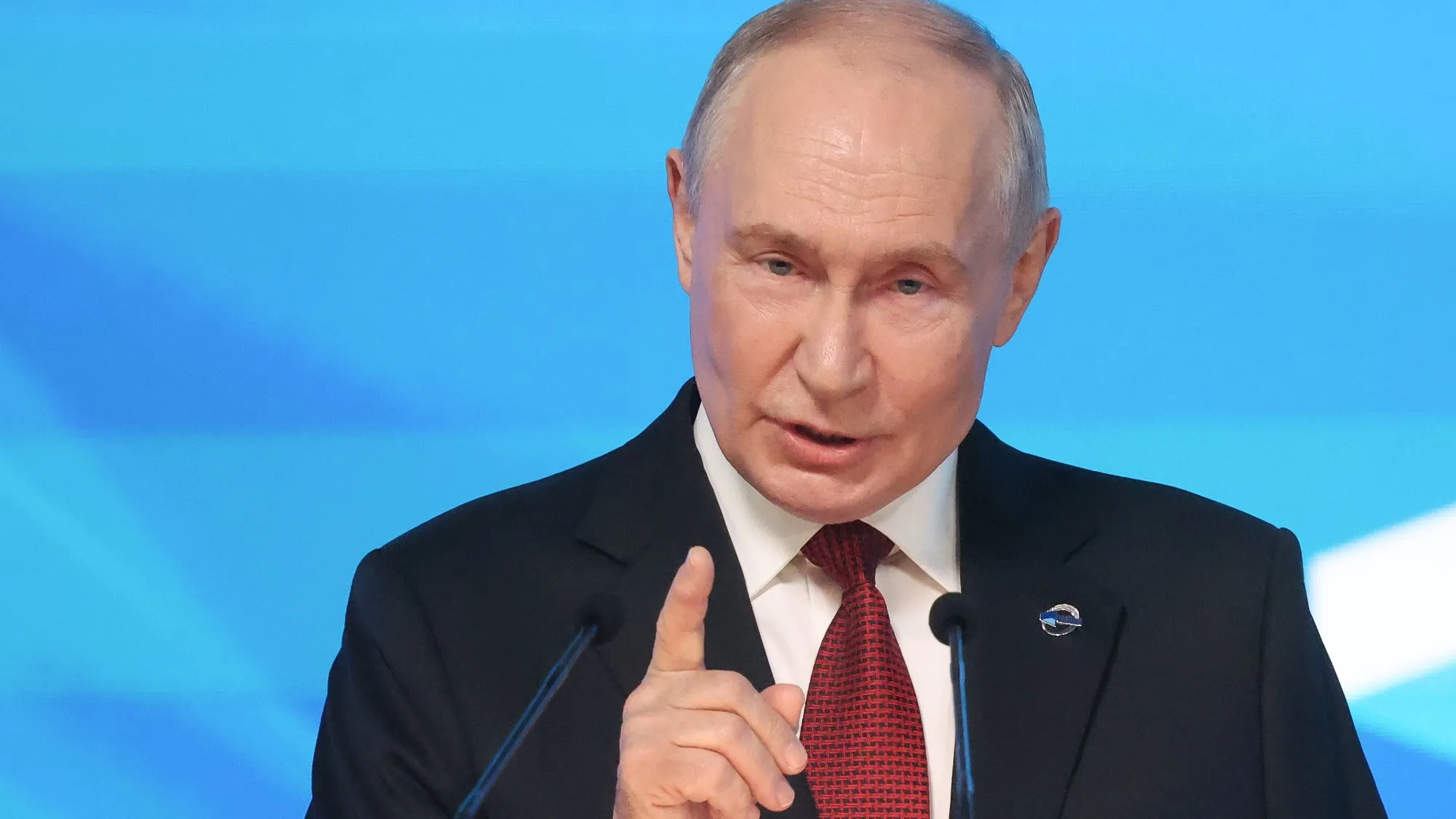 Putin stawia na armię. Rosja wyda na zbrojenia ponad 200 mld dolarów