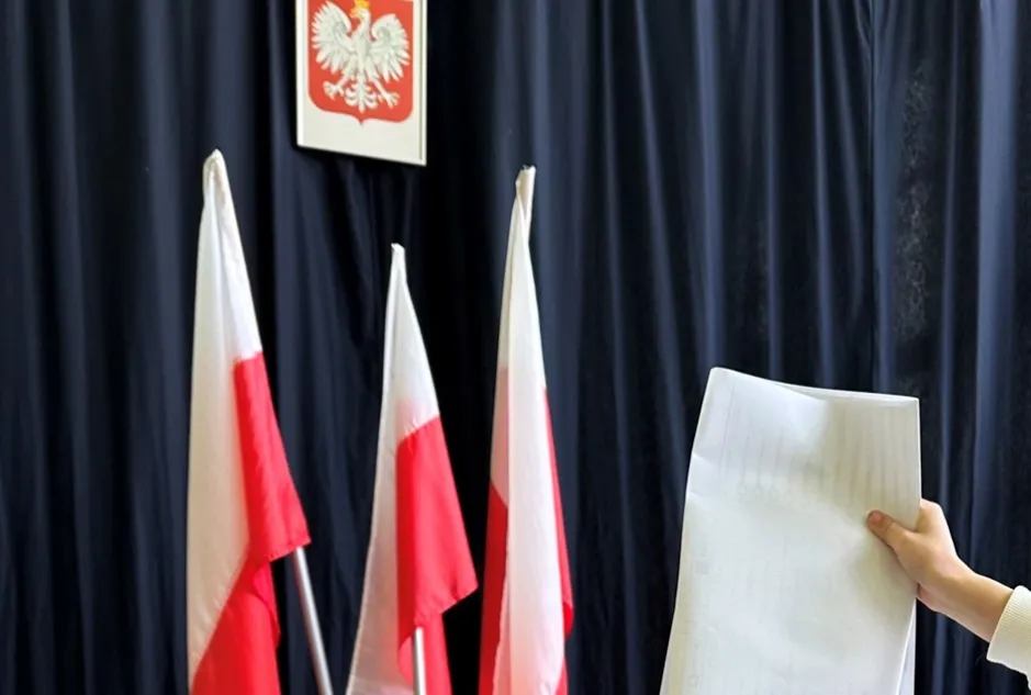 Praca w komisji wyborczej. Jakie zadania ma przewodniczący? Kiedy włodarz wkracza do gry?