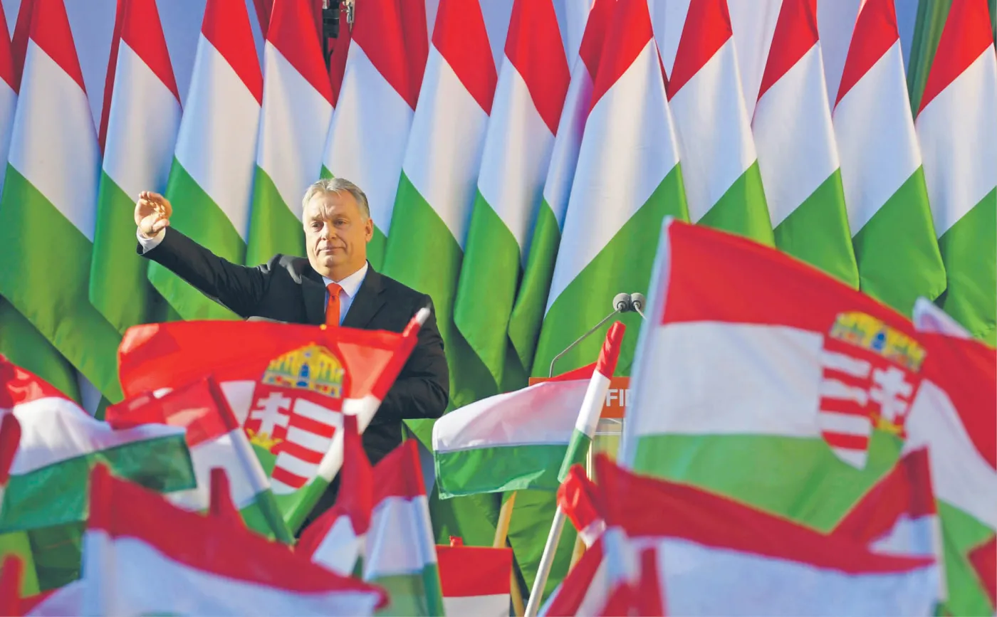 Egzotyczna koalicja: Tusk, Kaczyński, Merkel i Salvini